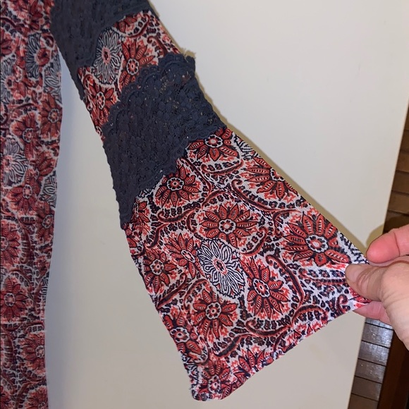 Volcom floral print tunic, size small - Picture 2 of 5